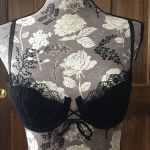 Victoria’s Secret Very Sexy Collection Bra, 34B